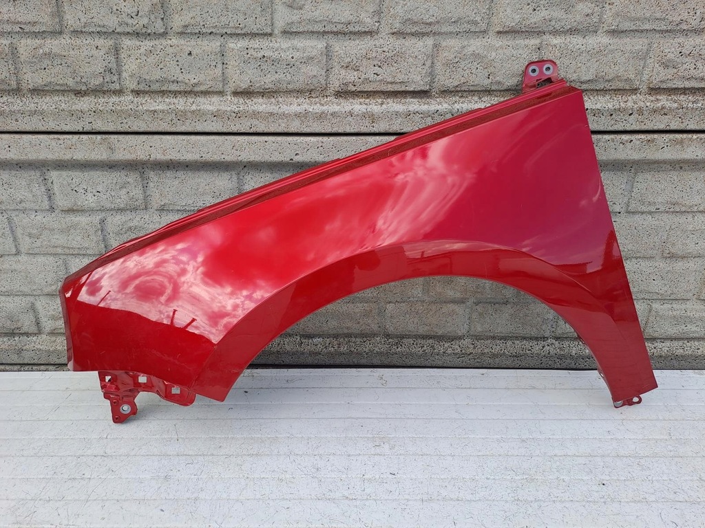 фото №1, Honda e электрик крыло передний левый новый model оригинал