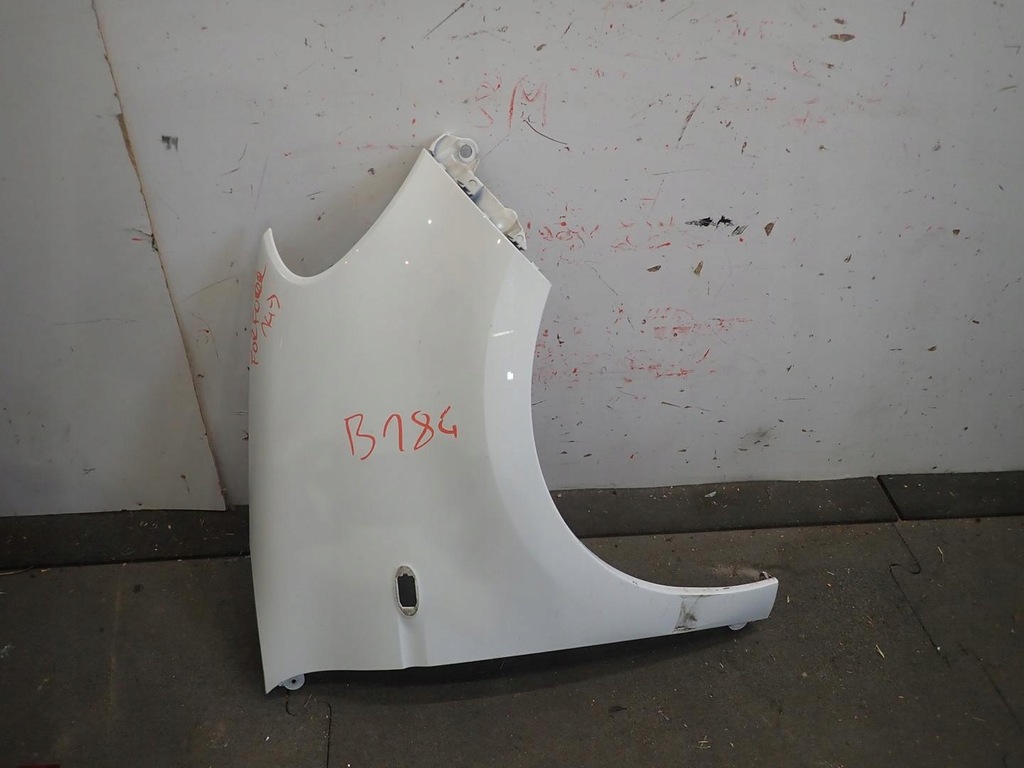 фото №1, Крила перед правий smart w453 a453 2014- forfour