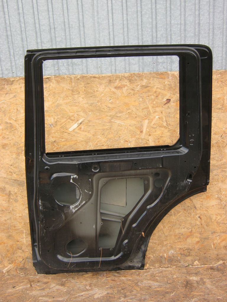 фото №3, Дверь задняя задние правое land rover discovery iii 06-