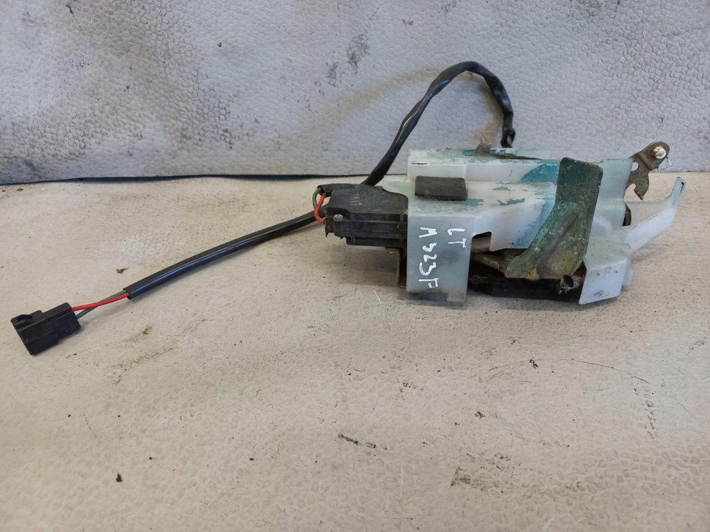 фото №1, Замок дверь задний левый mazda 323f ba