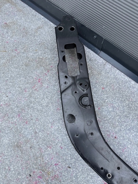 фото №3, Pas передний усилитель передний alfa romeo stelvio