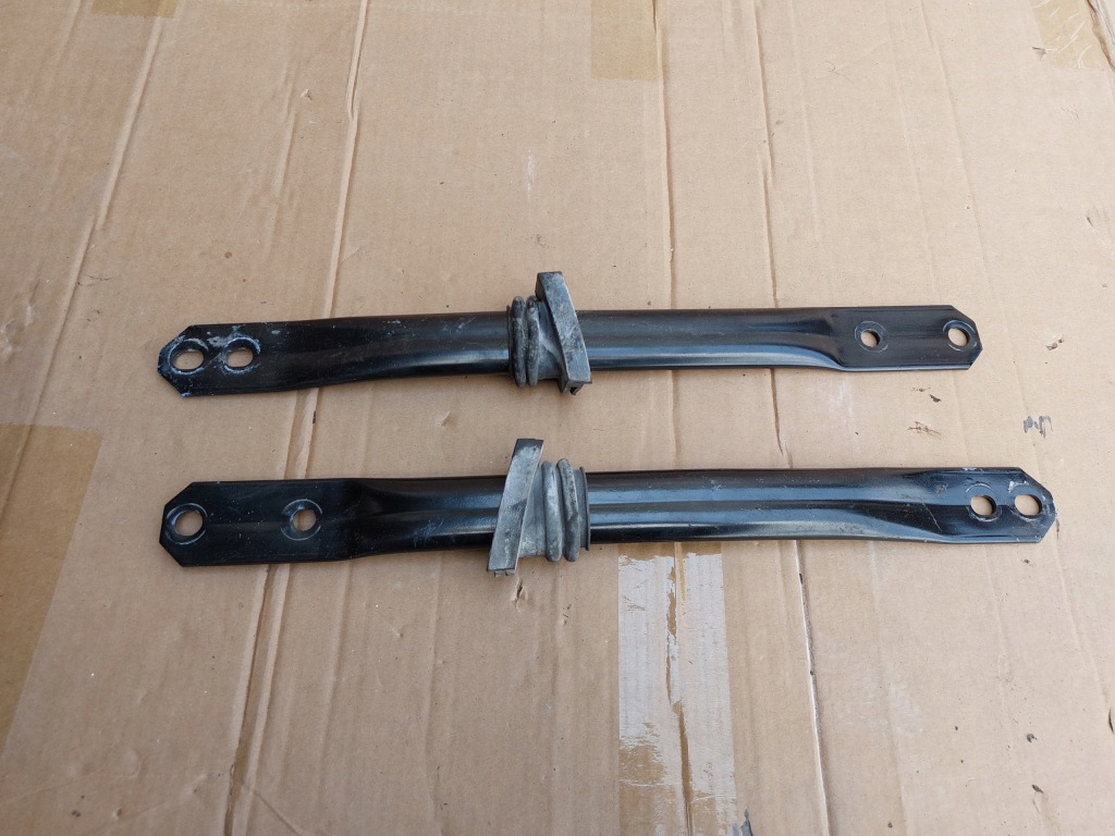 фото №1, Кронштейн чашка лівий правий velar l560 19r