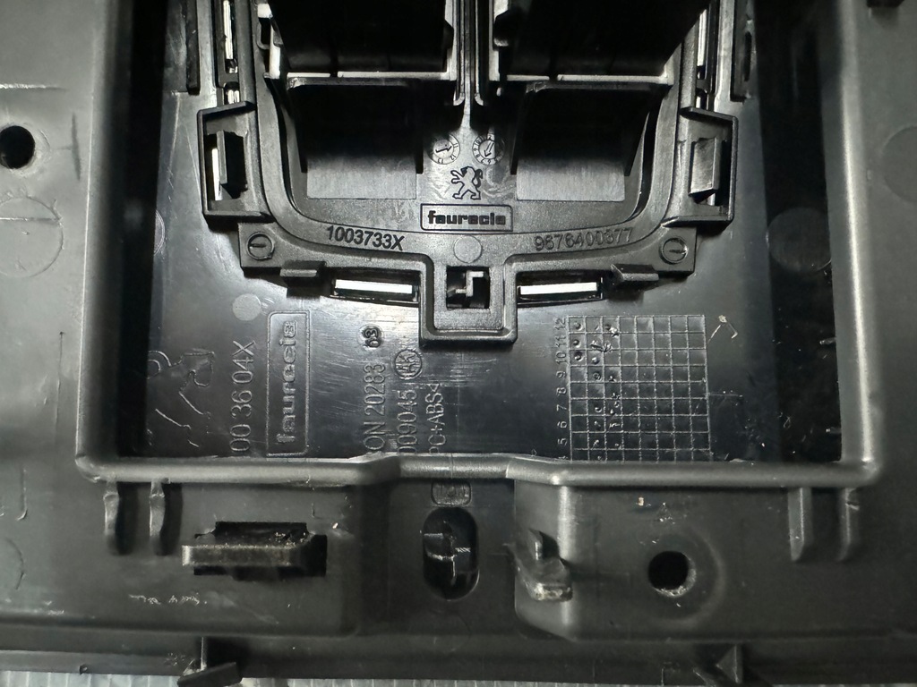 фото №15, Рамка панель керування peugeot 508 9688547577