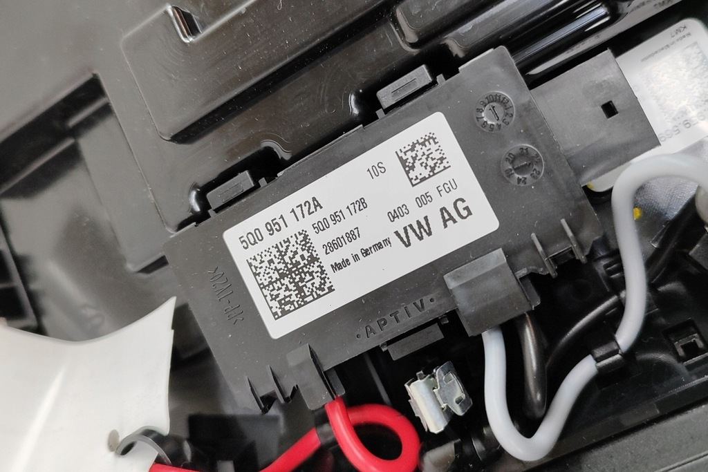 фото №6, Vw id.4 e21 освітлення салону 5q0951172a 5q0951172b 28601887 5h0959569c