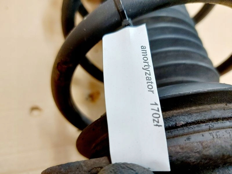 фото №6, Hyundai i40 1.7 crdi амортизаторна стійка лівий перед поворотний кулак амортизатор