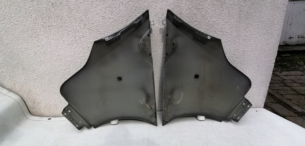 Renault trafic 3 vivaro b крыло  левое  правый  перед 14r- Цена