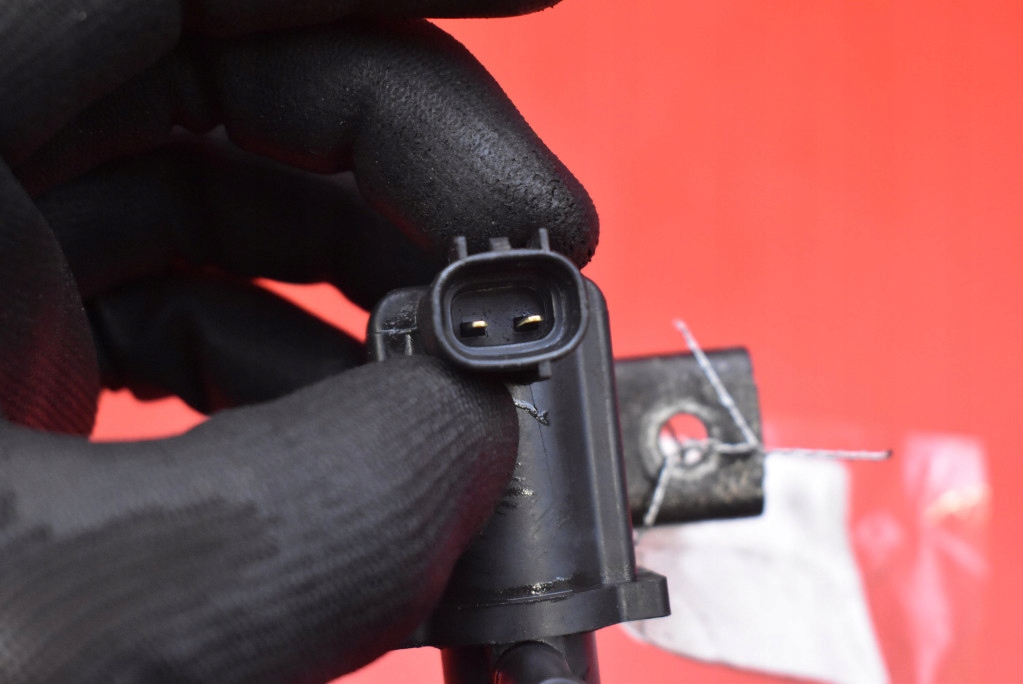 фото №6, Клапан вакуумa 90910-12259 toyota prius ii xw20 1.5 vvti 78 km гибрид