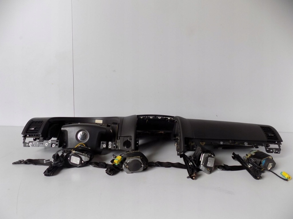 фото №1, Vw touareg - консоль приборная панель приборная kpl.- 5545