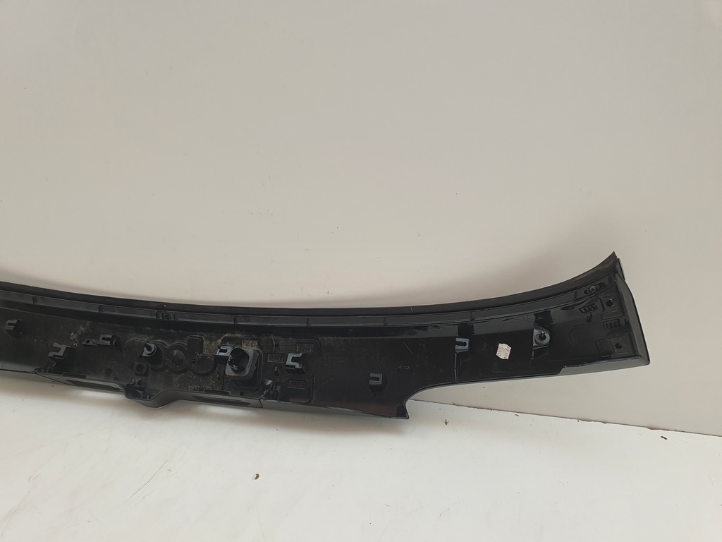 фото №8, Накладка молдинг крышки багажника задняя jeep compass ii