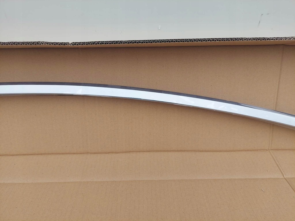 фото №4, Tesla model x молдинг хром стойка a левая nowa оригинальный номер