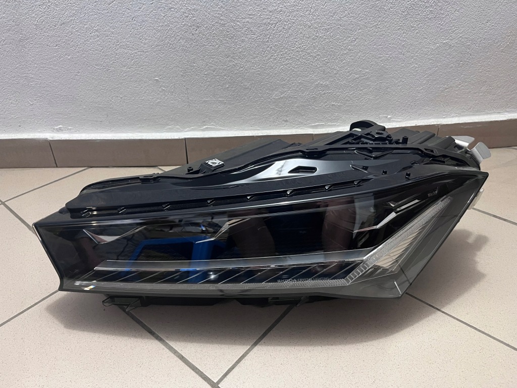 фото №1, Лампа передня перед ліва skoda superb iv 4 full led 3p1941015a