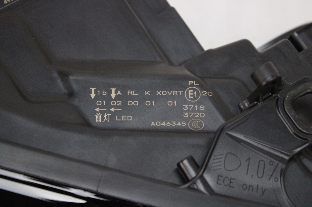 Новая оригинал  фара full led правый перед audi a8 d4 4h0941774b Цена