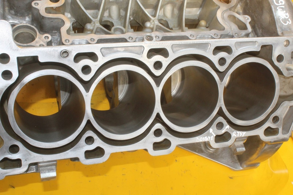 фото №15, Блок двигателя jaguar xj x351 508ps 5.0b v8 superchared land rover 8w936015bc