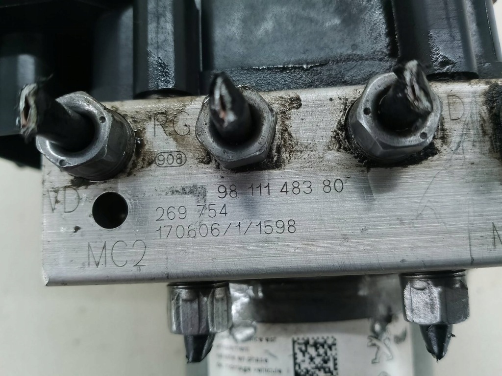 фото №9, Насос abs citroen berlingo ii 9811148380 9822873580 1.6 bluehdi