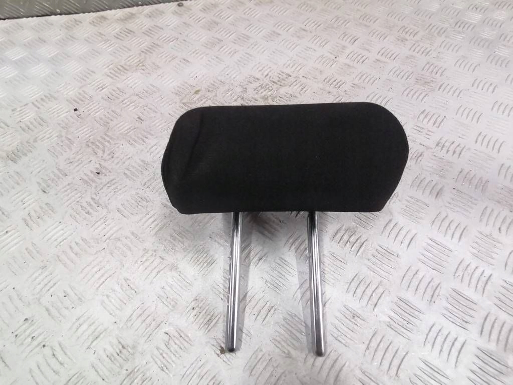 Купить Hyundai kona 1 рестайлинг  подголовник сиденье задняя средний