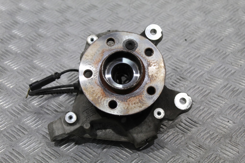 фото №1, Поворотний кулак правий перед mini cooper f56 s jcw