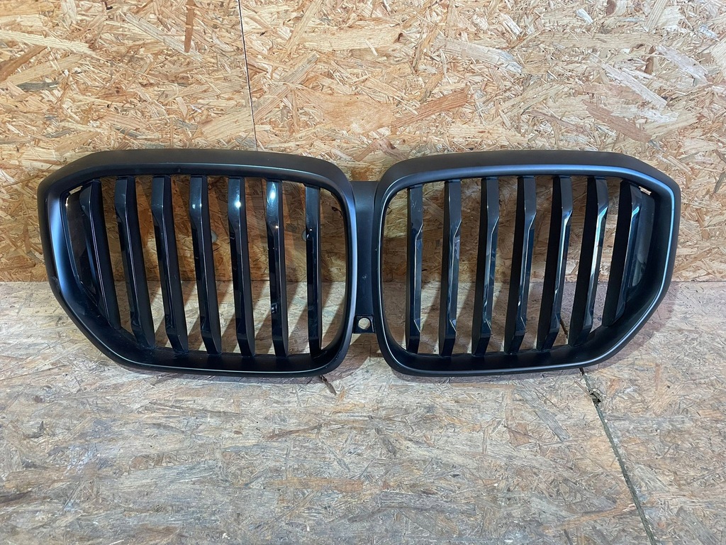 фото №1, Оригинальный номер bmw решётка радиатора решётка радиатора x5 g05