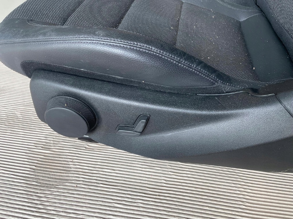 фото №9, Сидіння заднє сидіння шкіра mercedes-benz klasa c w204