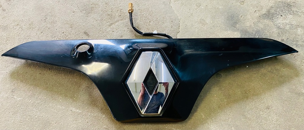 фото №1, Накладка крышки багажника renault koleos i 08r.