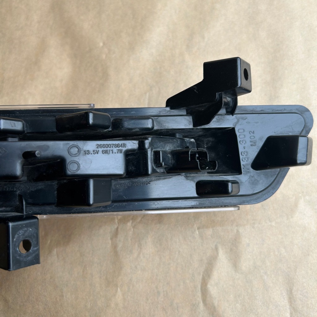 фото №3, Renault clio iv 4 lift свет drl лампа led правая