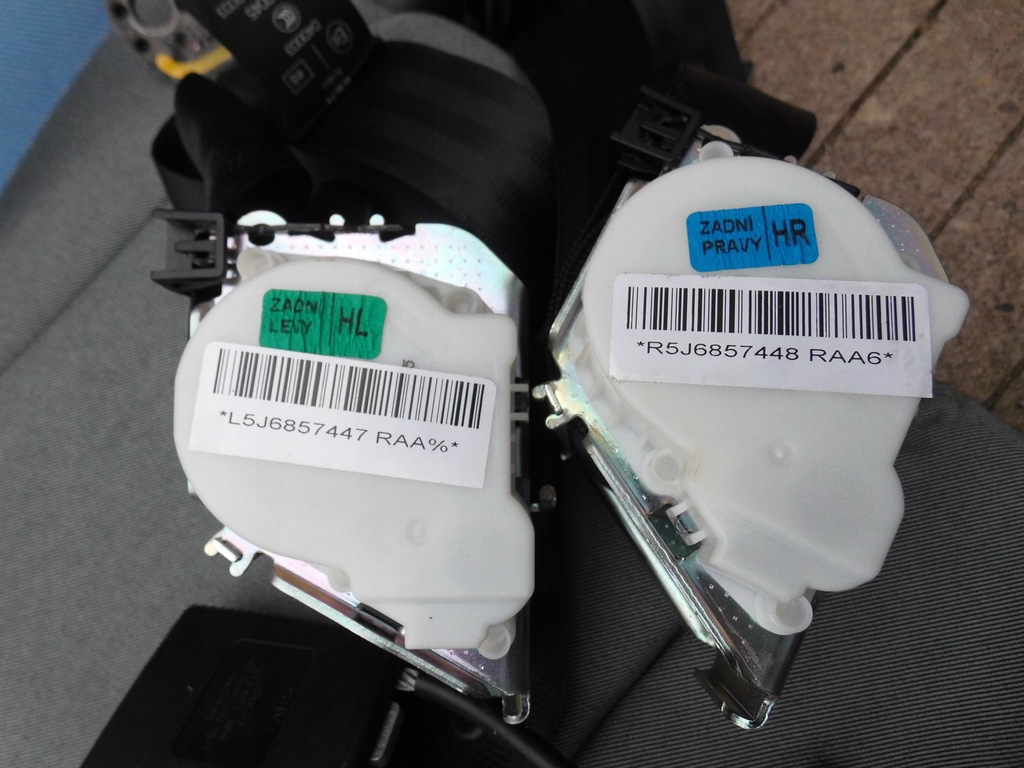 фото №9, Заднее сиденье задняя ремни клипса skoda fabia ii 5j