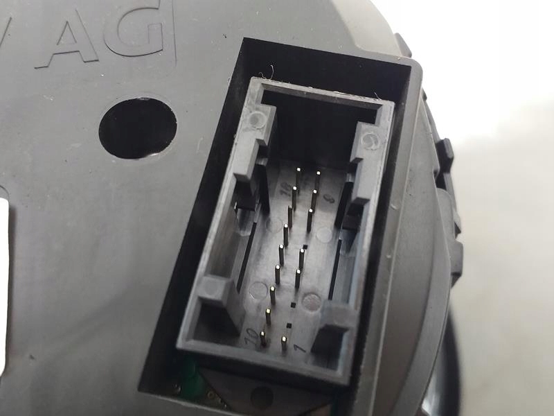 фото №7, Счетчик seat leon iii 5f 1.6 tdi 5f0920860j