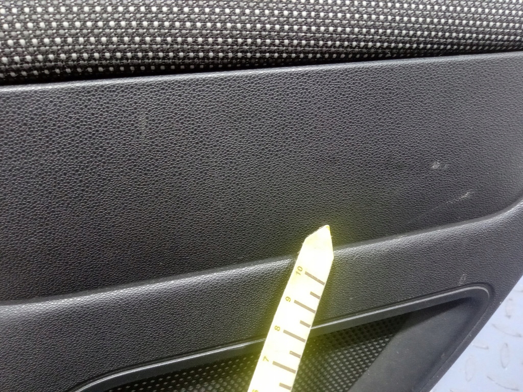 фото №6, Citroen c4 cactus 14- обшивка оббивка двері задня права 98011898zd