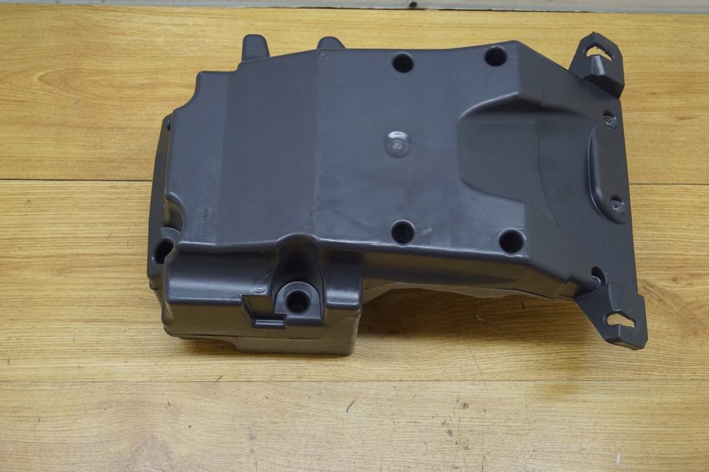 фото №2, Динамік сабвуфер bang & olufsen audi r8 420