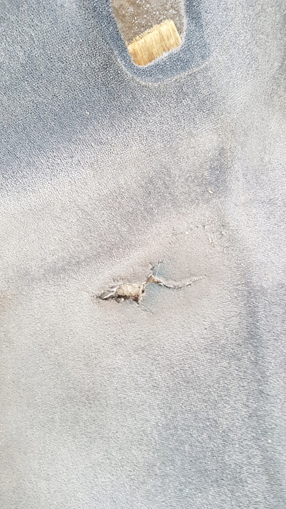 фото №16, Audi a8 d3 килимок обшивка перед лівий перед