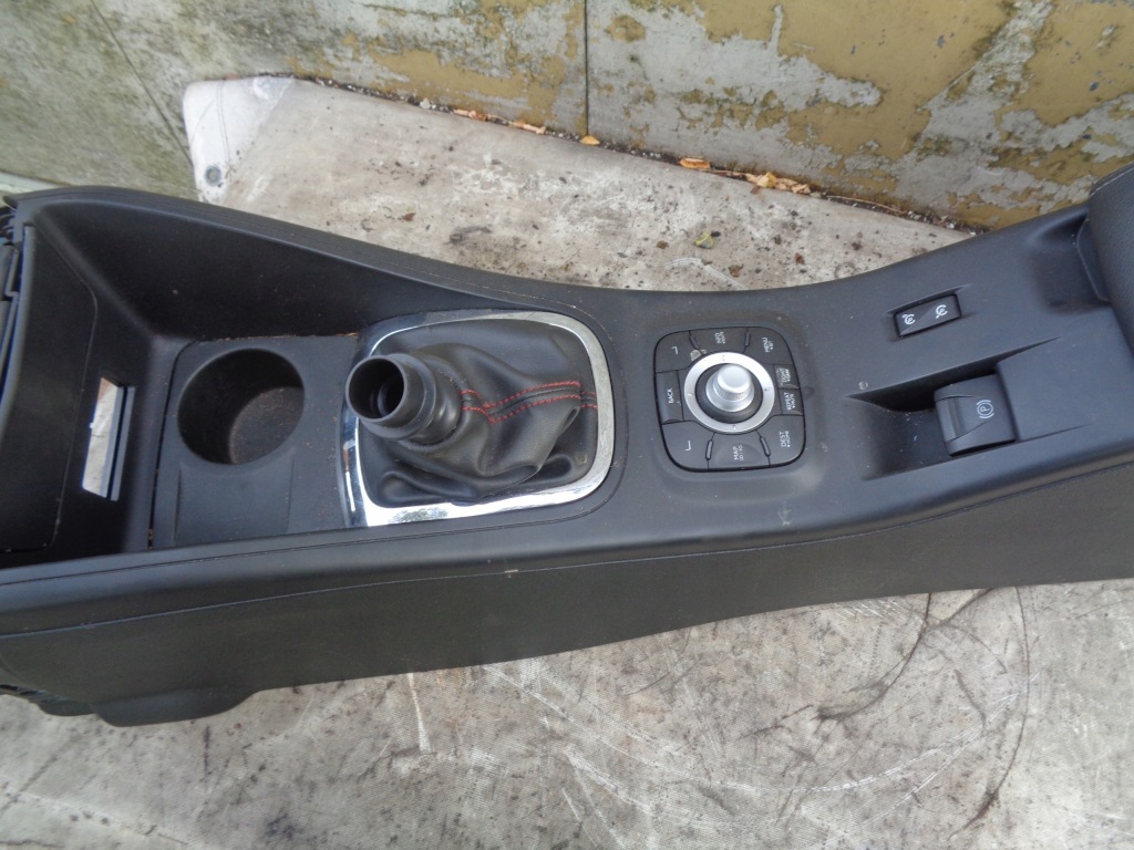 фото №4, Туннель средний подлокотник renault megane 3 lift