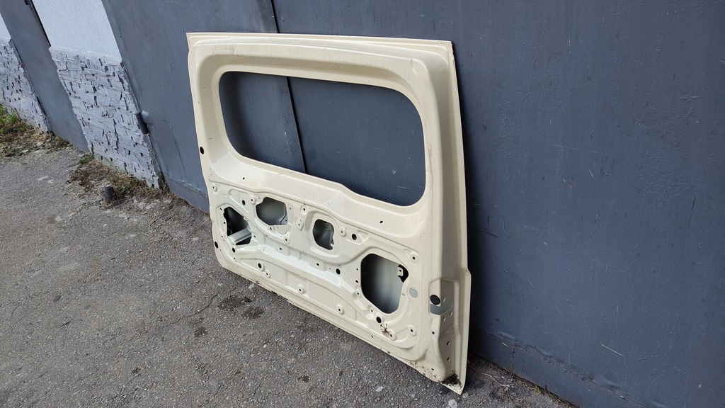 фото №8, Suzuki jimny iv 2018- крышка багажника багажника задняя