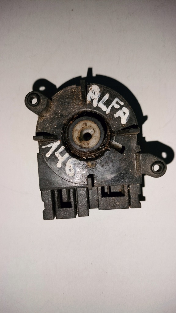 фото №1, Колодка замка зажигания alfa romeo 145 146 оригинал