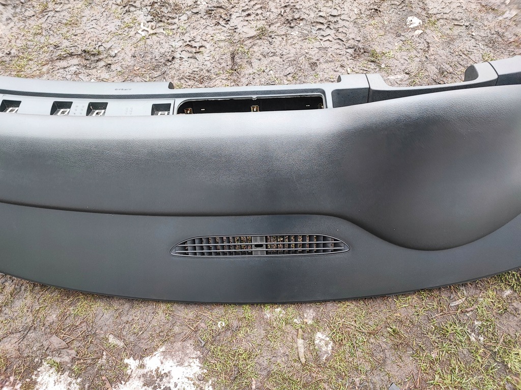 фото №8, Панель приладів консоль audi a6 c5 czarna