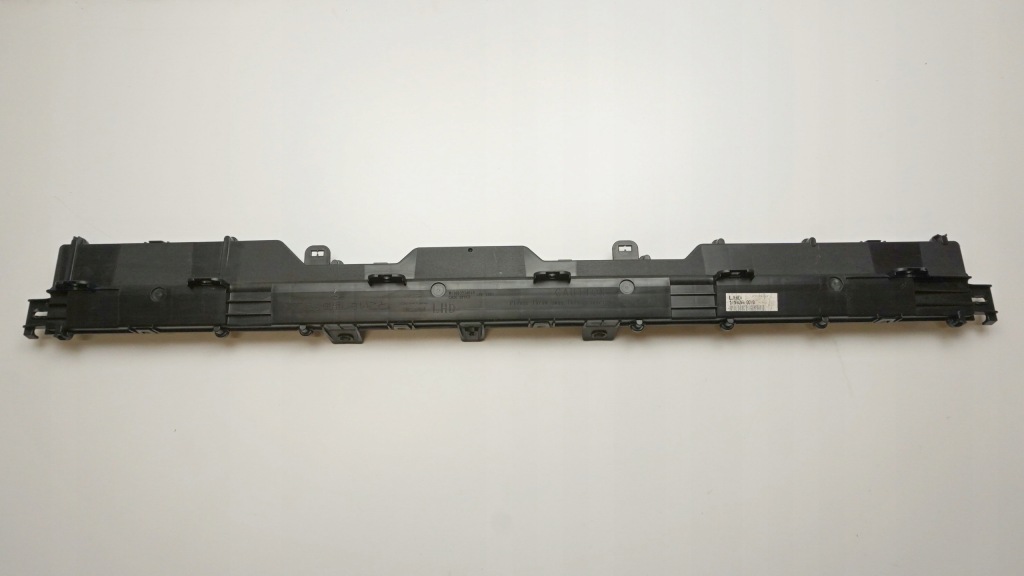 фото №7, Молдинг приладова подаюча електропроводка панелі infiniti q70 m35h m37 m56