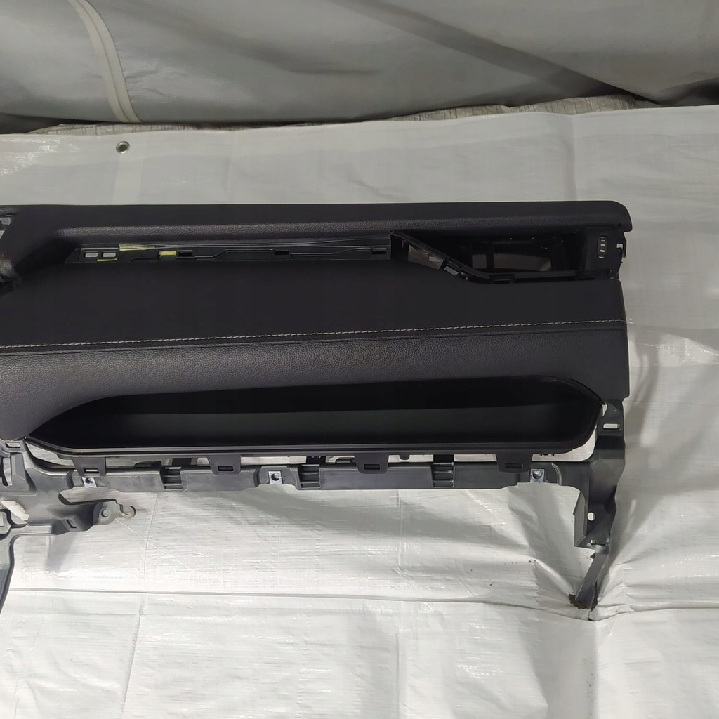 фото №7, Toyota rav4 v 2021- консоль панель приладів подушка безпеки оригінал