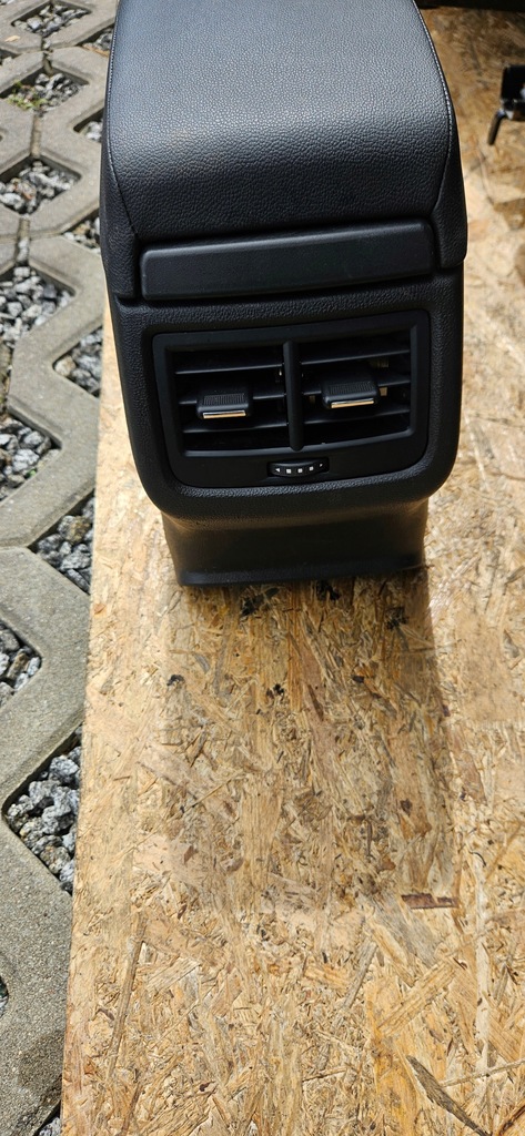 фото №16, Seat leon iii 3 hb сиденье сиденья заднее сиденье полукожа туннель средний комплект