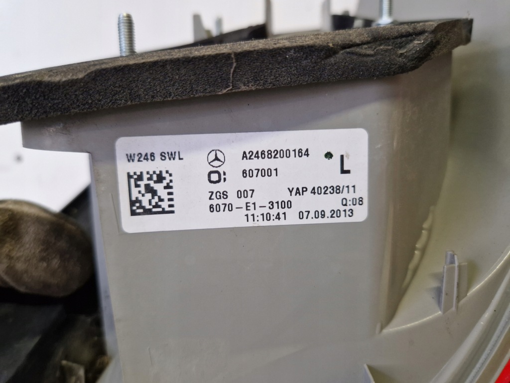 фото №8, Лампа левый задняя mercedes b-klasa w246 1.5 cdi