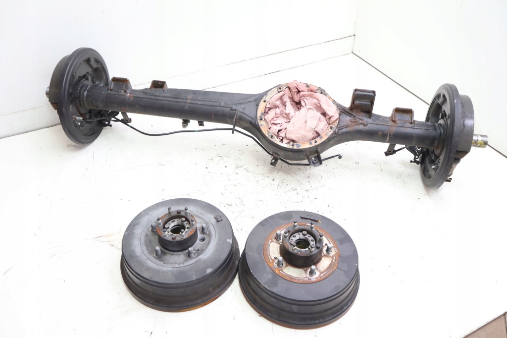 фото №1, Toyota land cruiser j70 oś мост корпус задняя