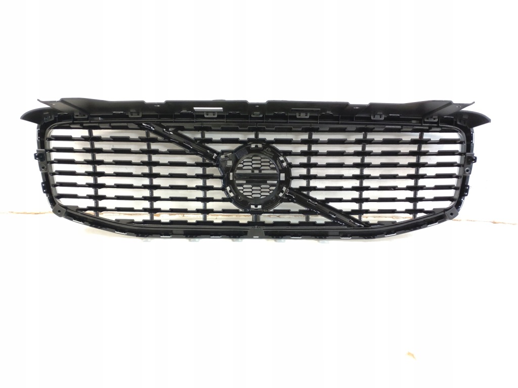 фото №7, Решітка радіатора решітка радіатора volvo xc60 po 2017- 19 r- design