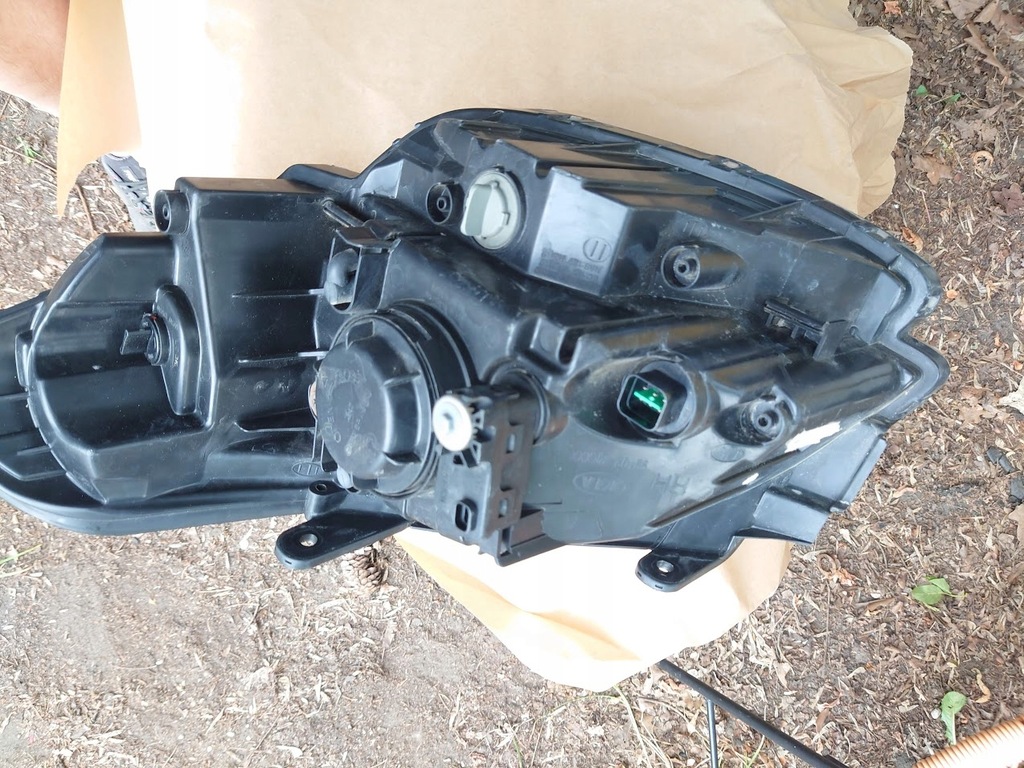 фото №8, Kia soul лампа права 921022k010