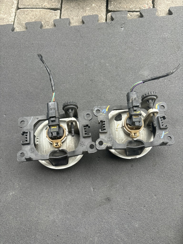 фото №6, Противотуманная фара peugeot 3008 0219272