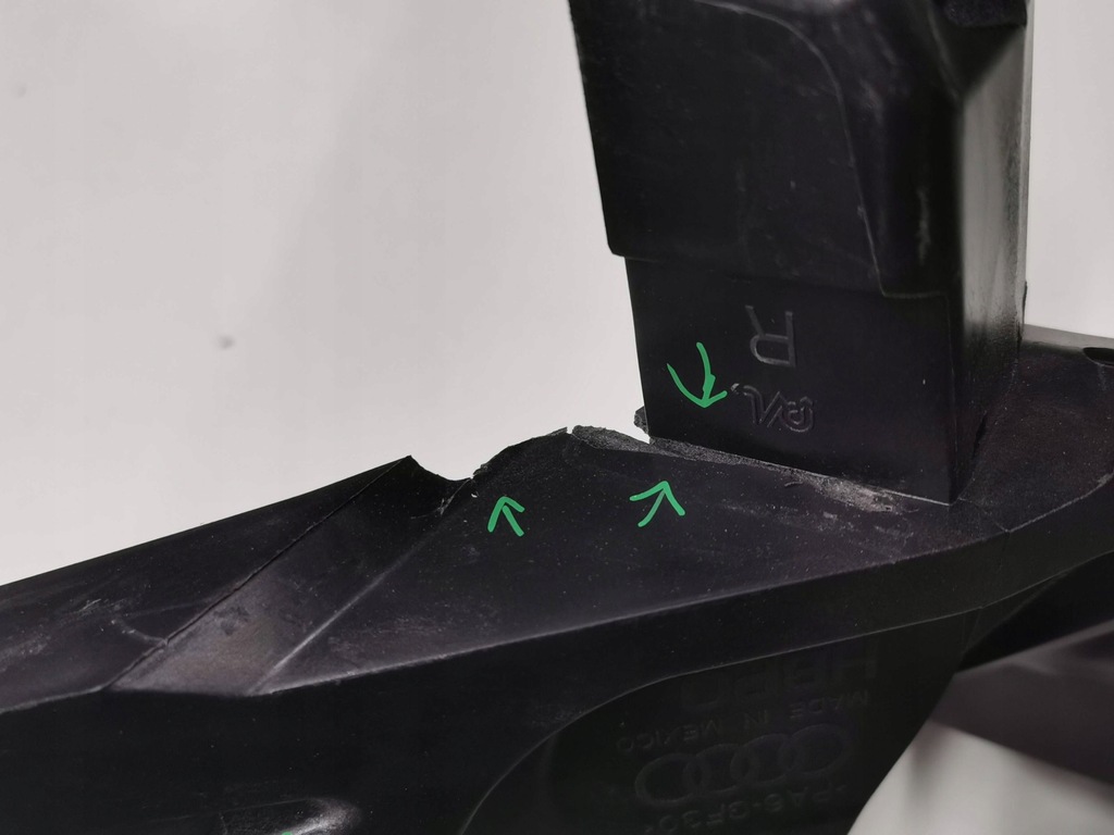 фото №14, Кронштейн, кронштейн, направляющая лампы, фара audi q5 правый 139.