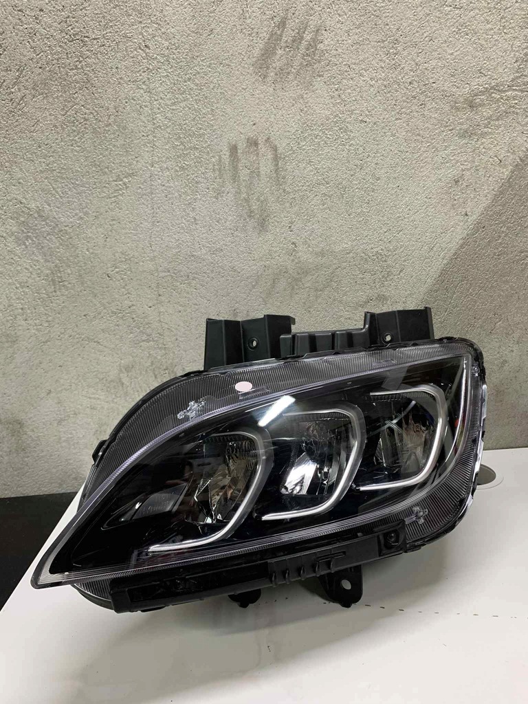 фото №1, Лампа перед ліва hyundai kona full led 92101j9600