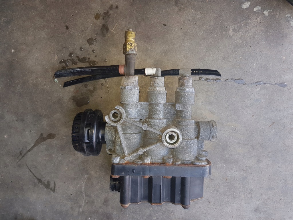 Купить Renault premium dci клапан podusze подвеска ecas