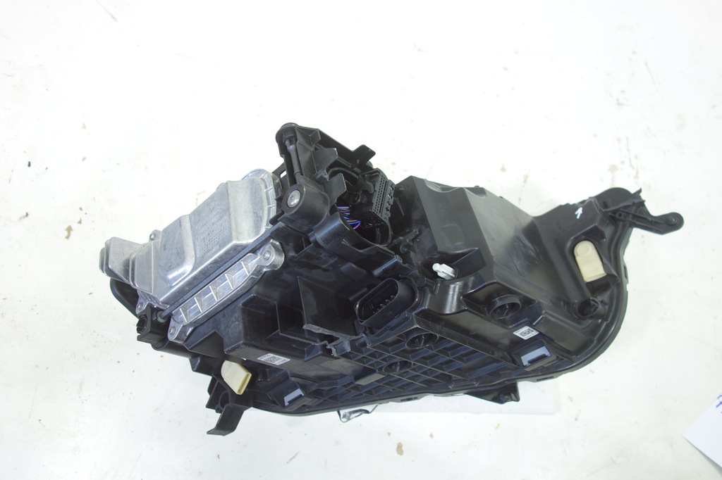 фото №10, Лампа перед левая vw t-roc 17- full led iq r-line