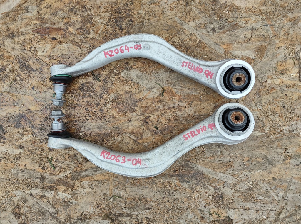 фото №1, Важіль правий передній перед alfa romeo stelvio q4 k2064-05