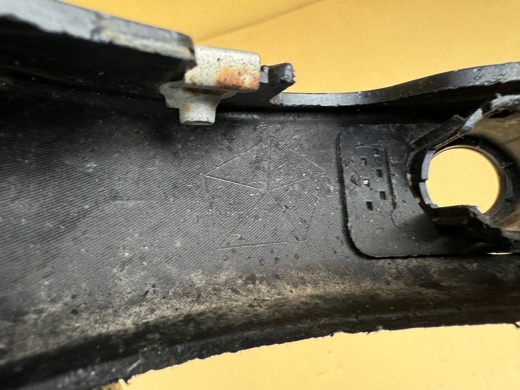 фото №13, Dodge ram v 5 19r- накладка защита бампера правая задняя 68299100