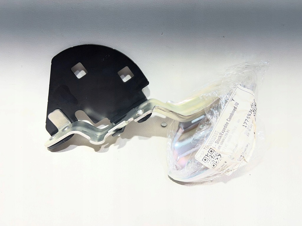 фото №1, Петля капот правий tesla 3 highland 1774936-00-d