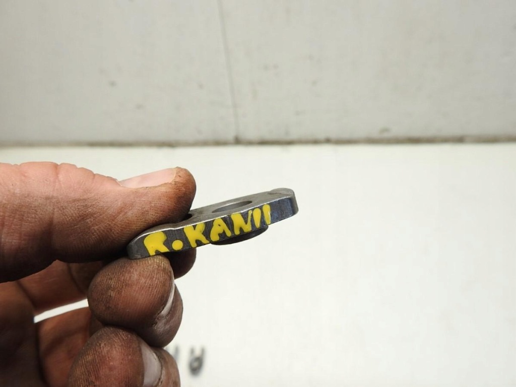 фото №2, Бризковики шпильки кронштейн вприску renault kangoo ii 1.5 dci