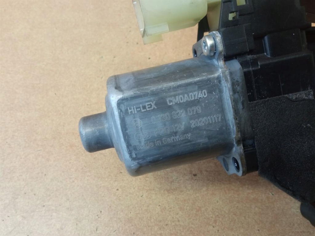 фото №4, Двигатель стекло левый перед ford ecosport 0130822079